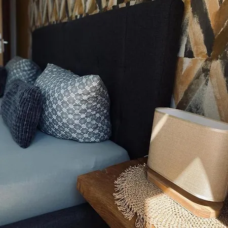 Luxury Boutique Zedtwitz アパート