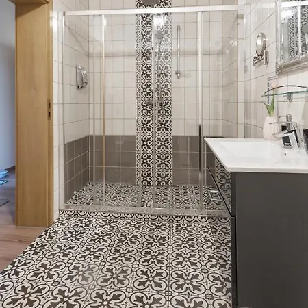 Luxury Boutique Zedtwitz アパート *