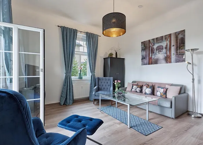 Luxury Boutique شقة *