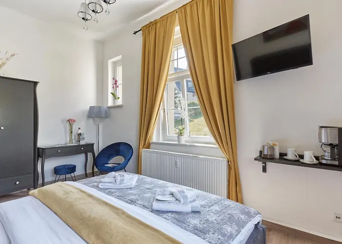 Luxury Boutique باد إلستر