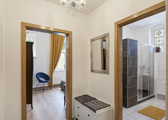 Luxury Boutique شقة *