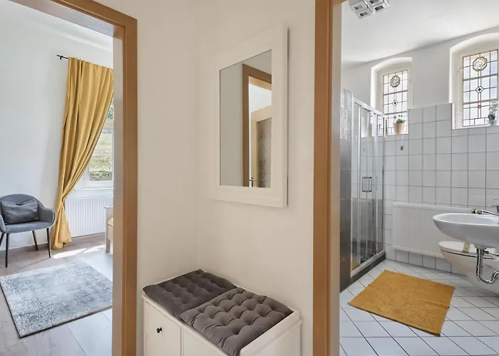 Luxury Boutique باد إلستر