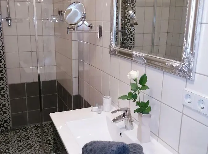 Luxury Boutique باد إلستر